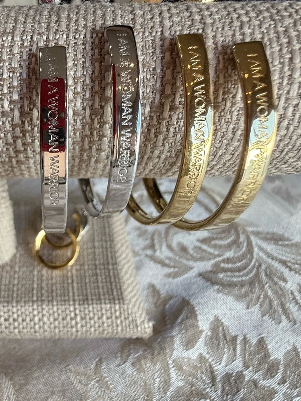 NWOT Open Bangle